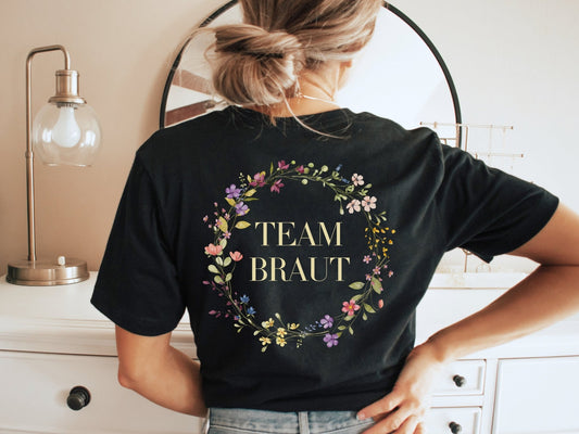 JGA Shirts mit Blumenkranz - Design und Namen - Braut Crew Shop