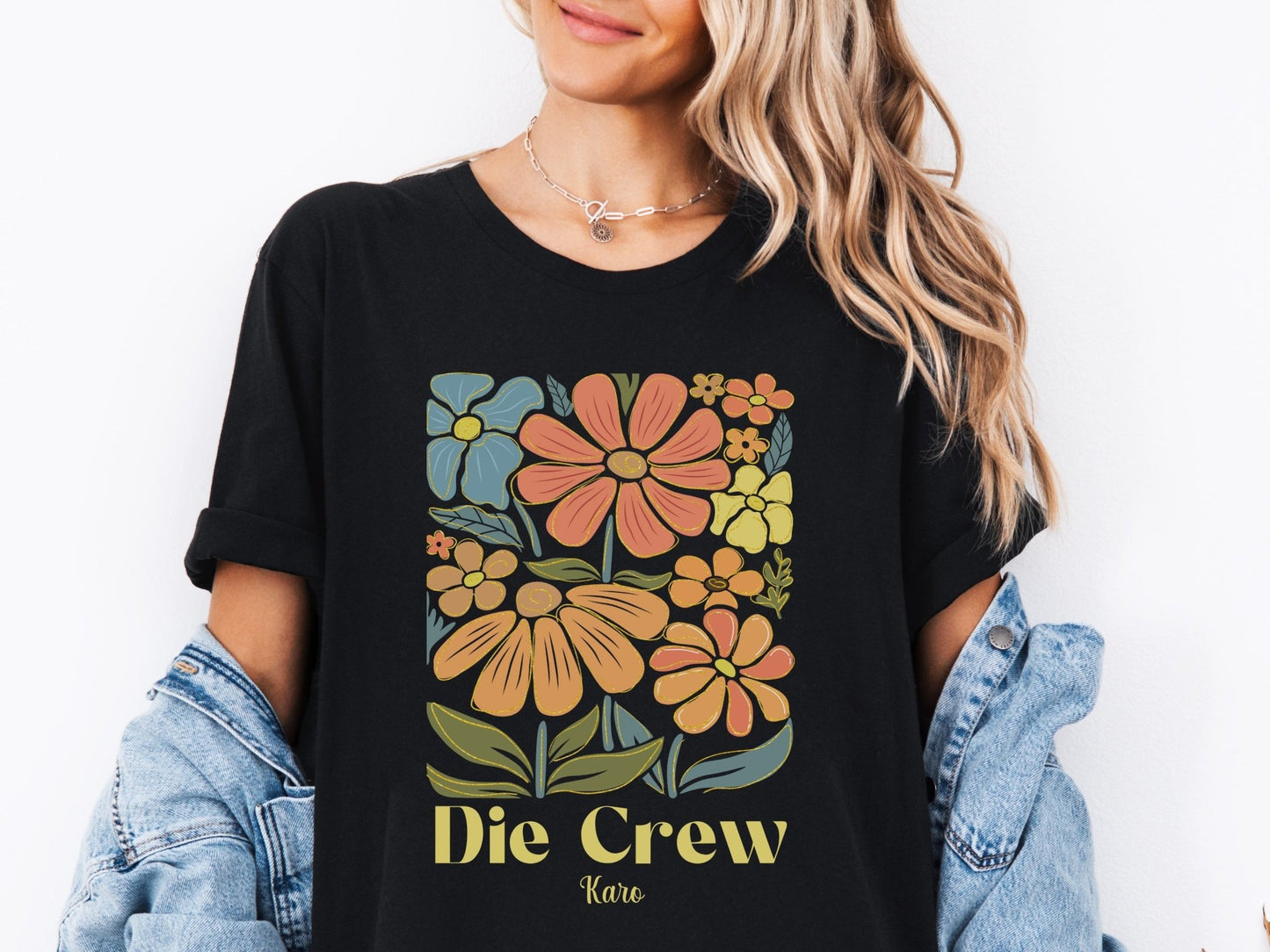 JGA T-Shirt Personalisiert Mit Blumen - Design - Braut Crew Shop