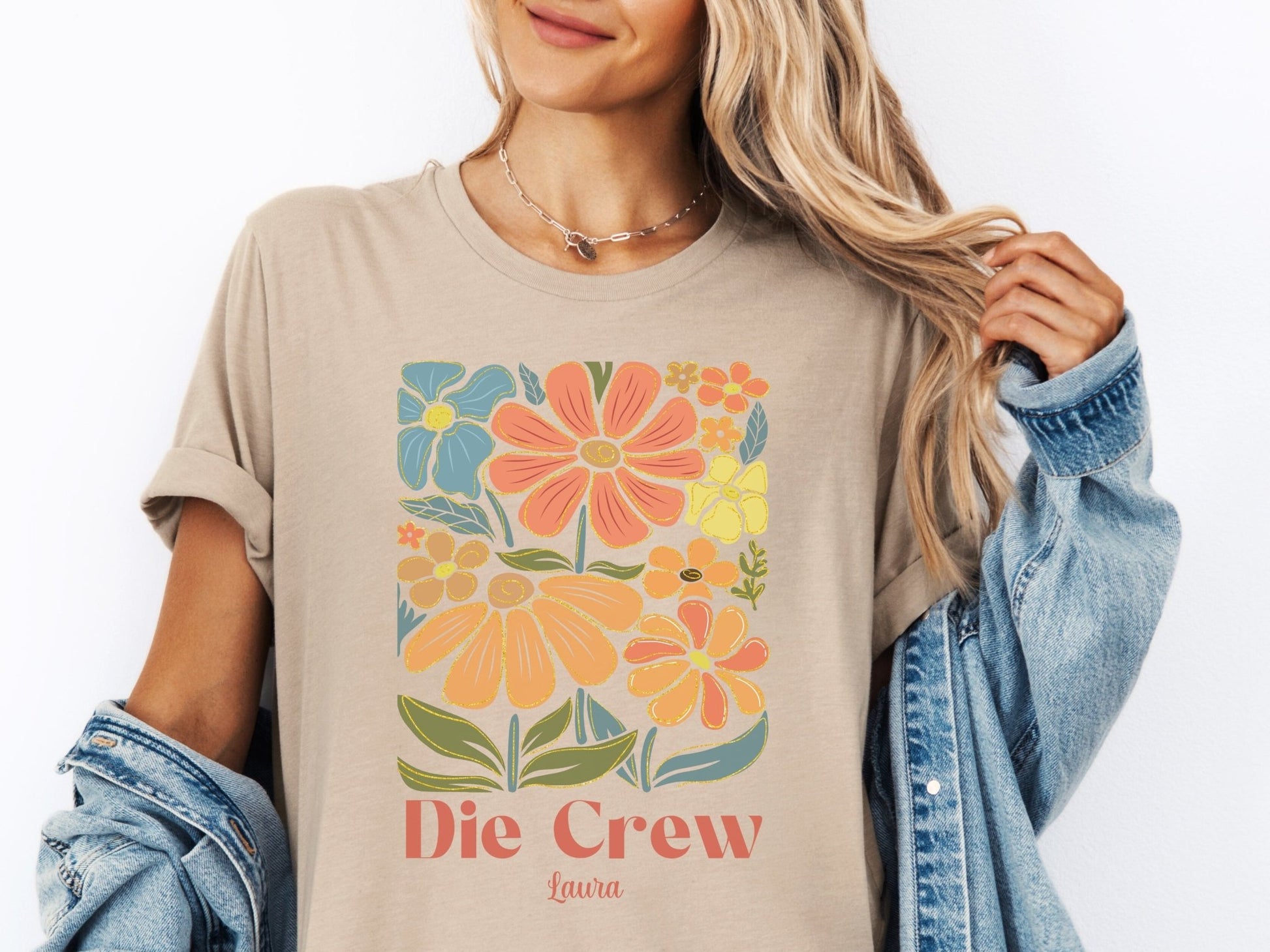 JGA T-Shirt Personalisiert Mit Blumen - Design - Braut Crew Shop