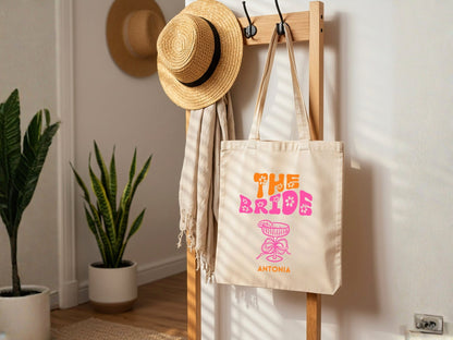 JGA Tasche im Retro Stil personalisiert mit Blumen - Braut Crew Shop
